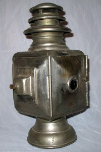 rear view of gray & davis 934c brass lamp