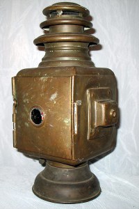 rear view of Gray & Davis side lamp