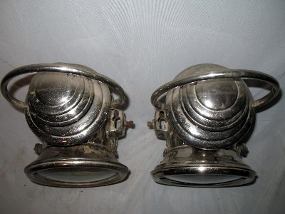 top view of compatible pair of side lamps