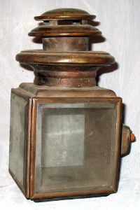 front view of Westchester side lamp