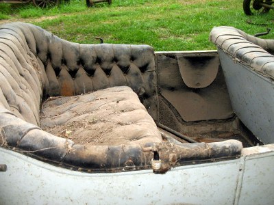 1914 Buick Model 25 inside of touring body