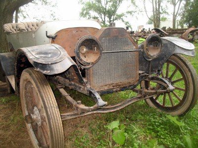 1914 Buick Model 25 front view